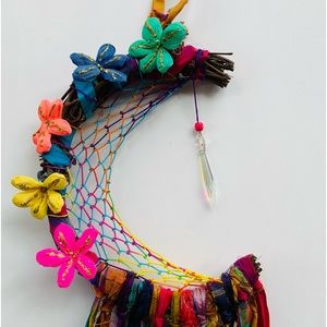 🌙 Moon🌙 Dream Catcher Crystal Crepe Flowers Sari Wall Hanging Bohemian Hippie